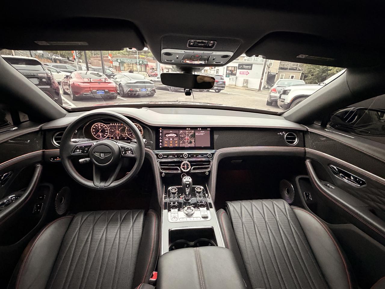 Bentley Flying Spur V8 Sedan 2022