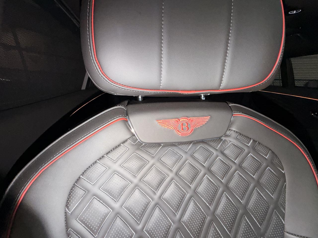 Bentley Flying Spur V8 Sedan 2022
