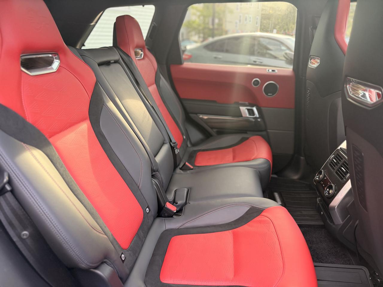 Land Rover Range Rover Sport V8 Supercharged SVR 2022