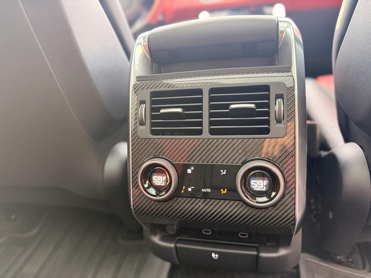 Land Rover Range Rover Sport V8 Supercharged SVR 2022