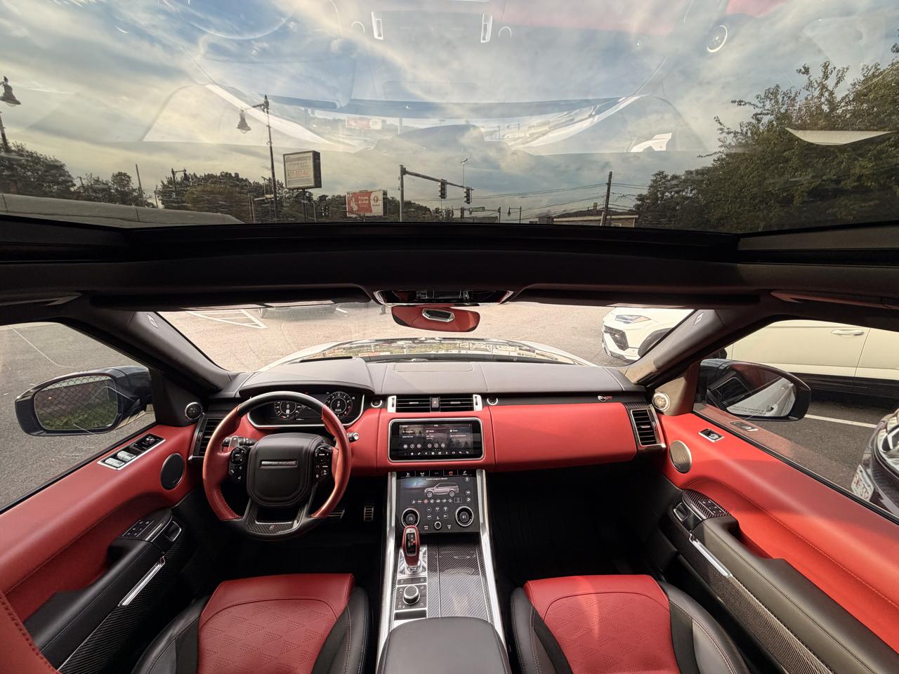 Land Rover Range Rover Sport V8 Supercharged SVR 2022