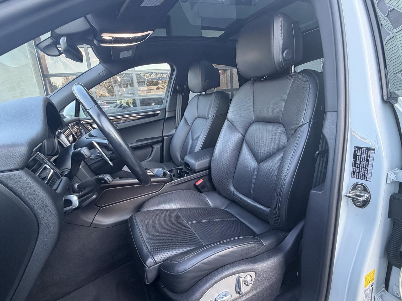 Porsche Macan AWD 2023