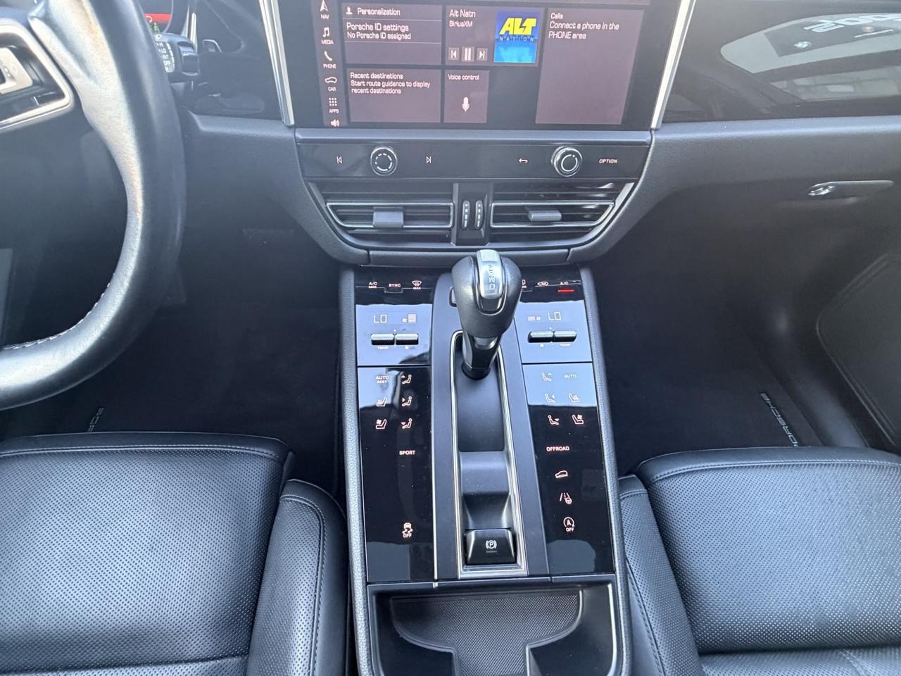 Porsche Macan AWD 2023