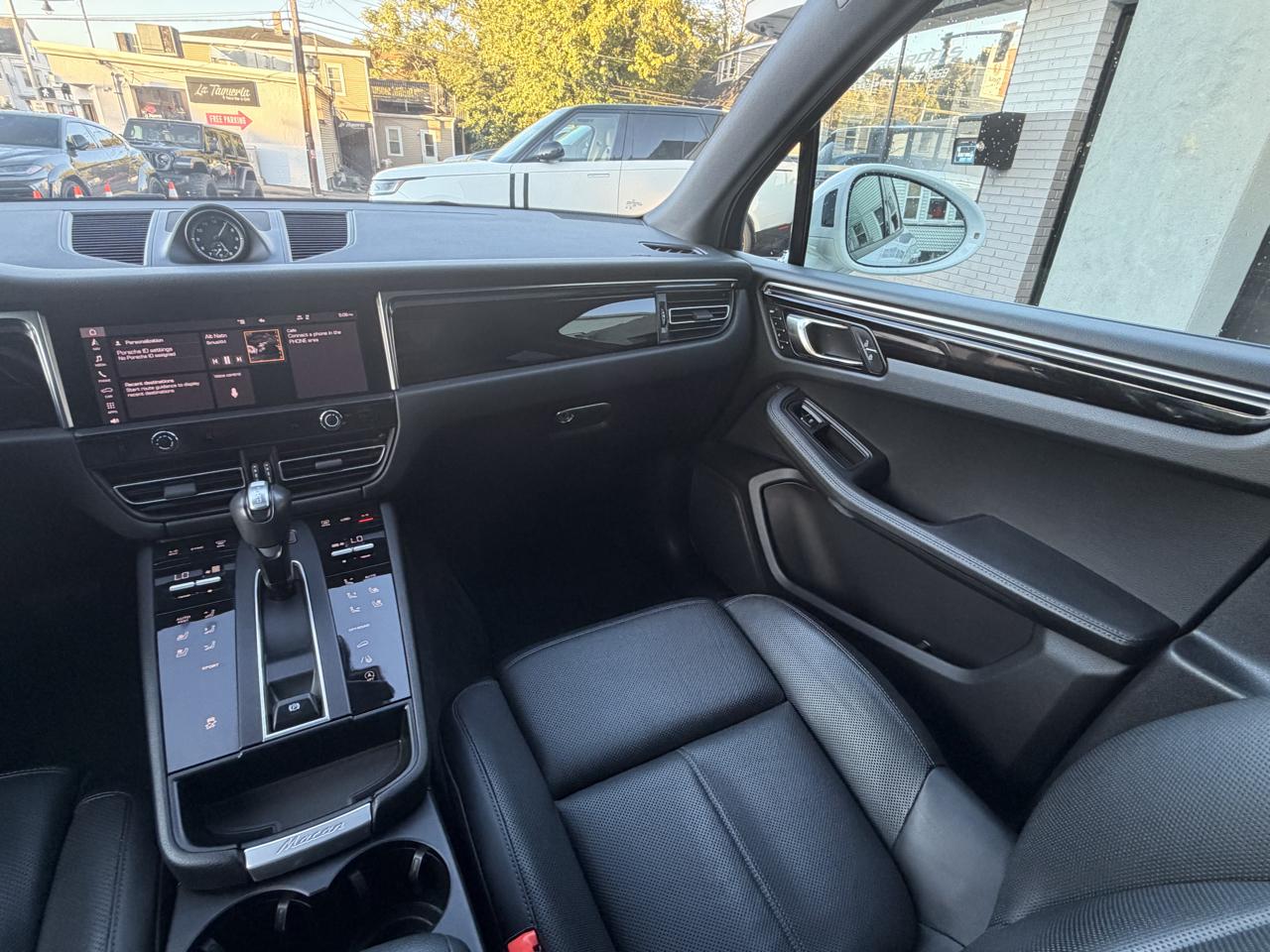 Porsche Macan AWD 2023