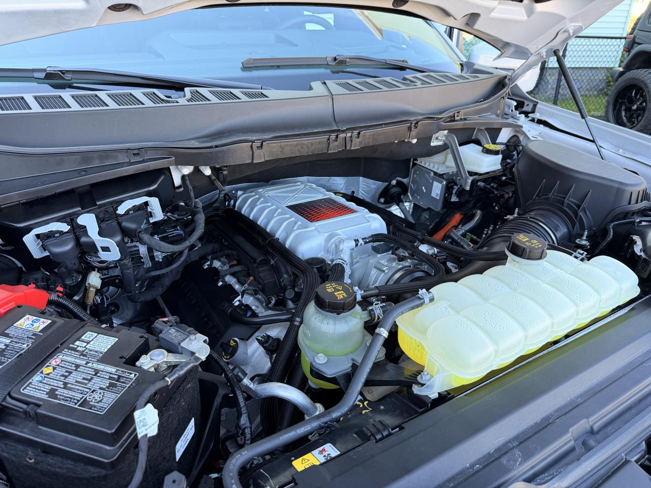 Ford F-150  2025