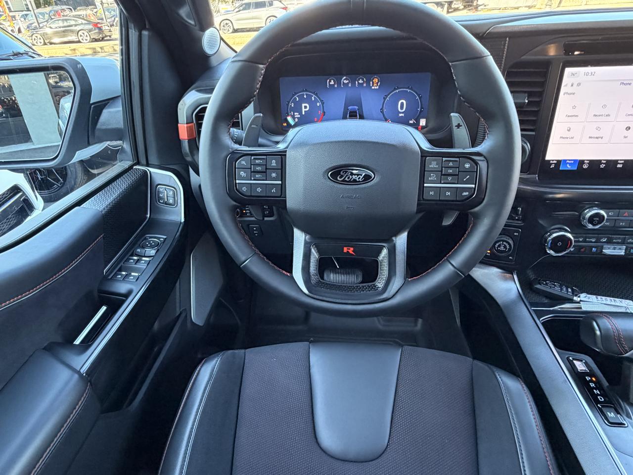 Ford F-150  2025