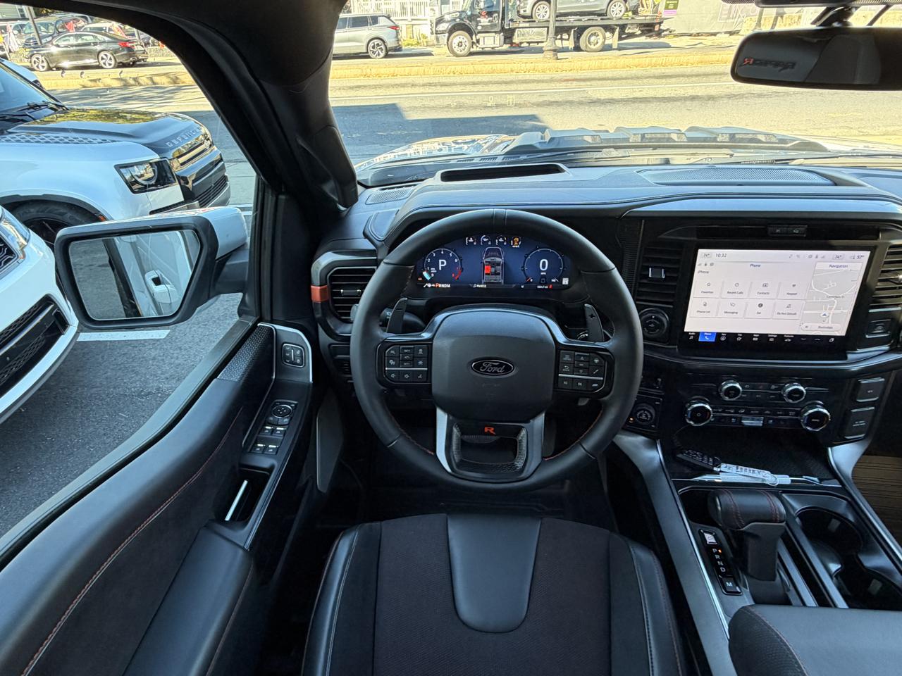 Ford F-150  2025