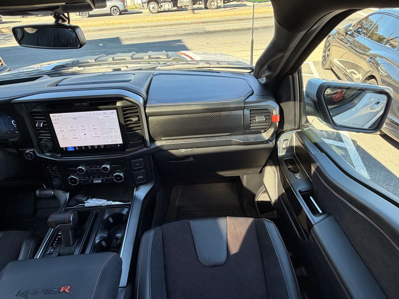 Ford F-150  2025