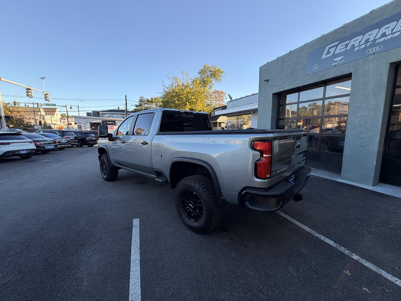 Chevrolet Silverado 2500HD 4WD Crew Cab 159" ZR2 2026