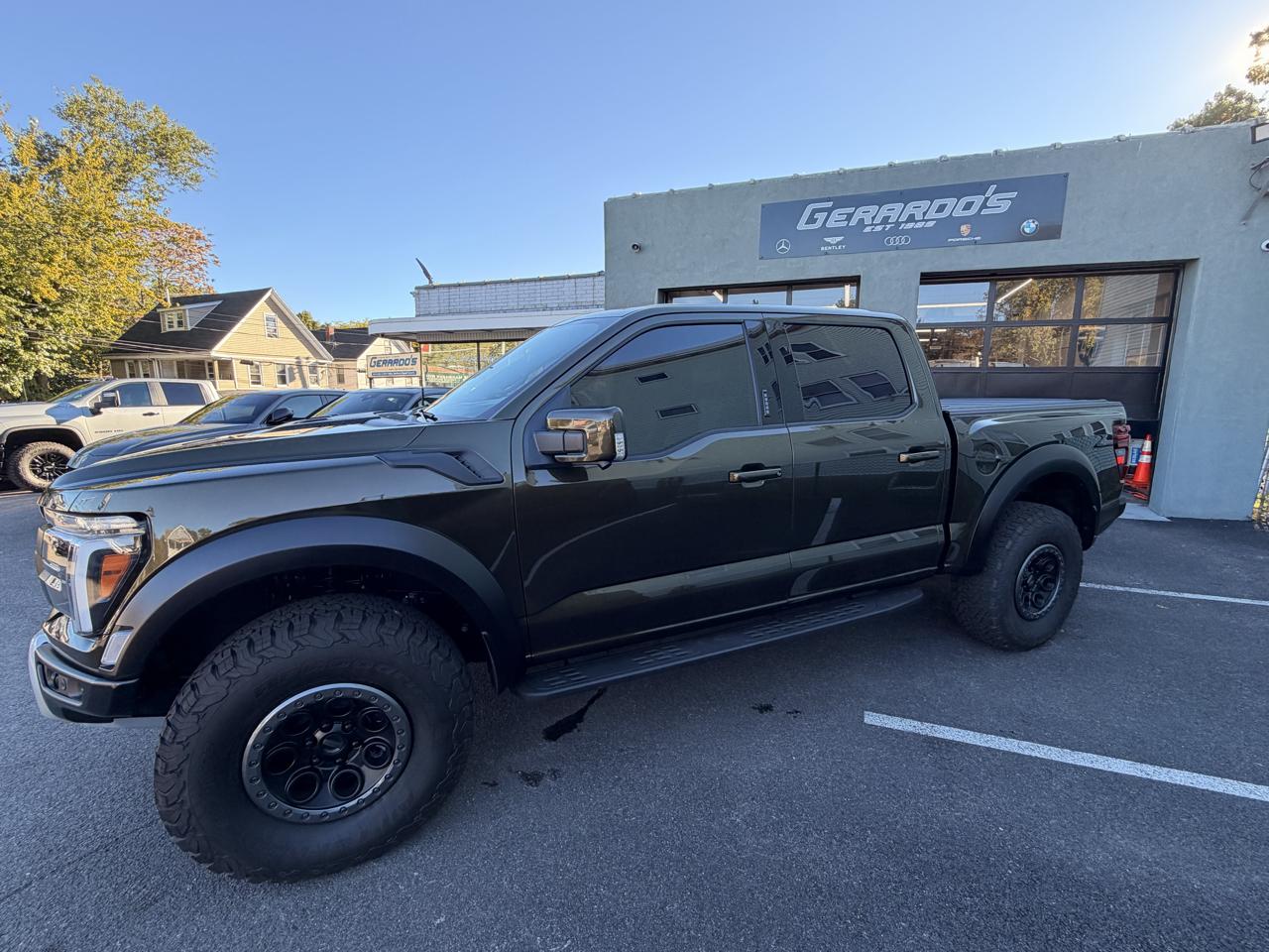 Ford F-150 Raptor 4WD SuperCrew 5.5' Box 2026