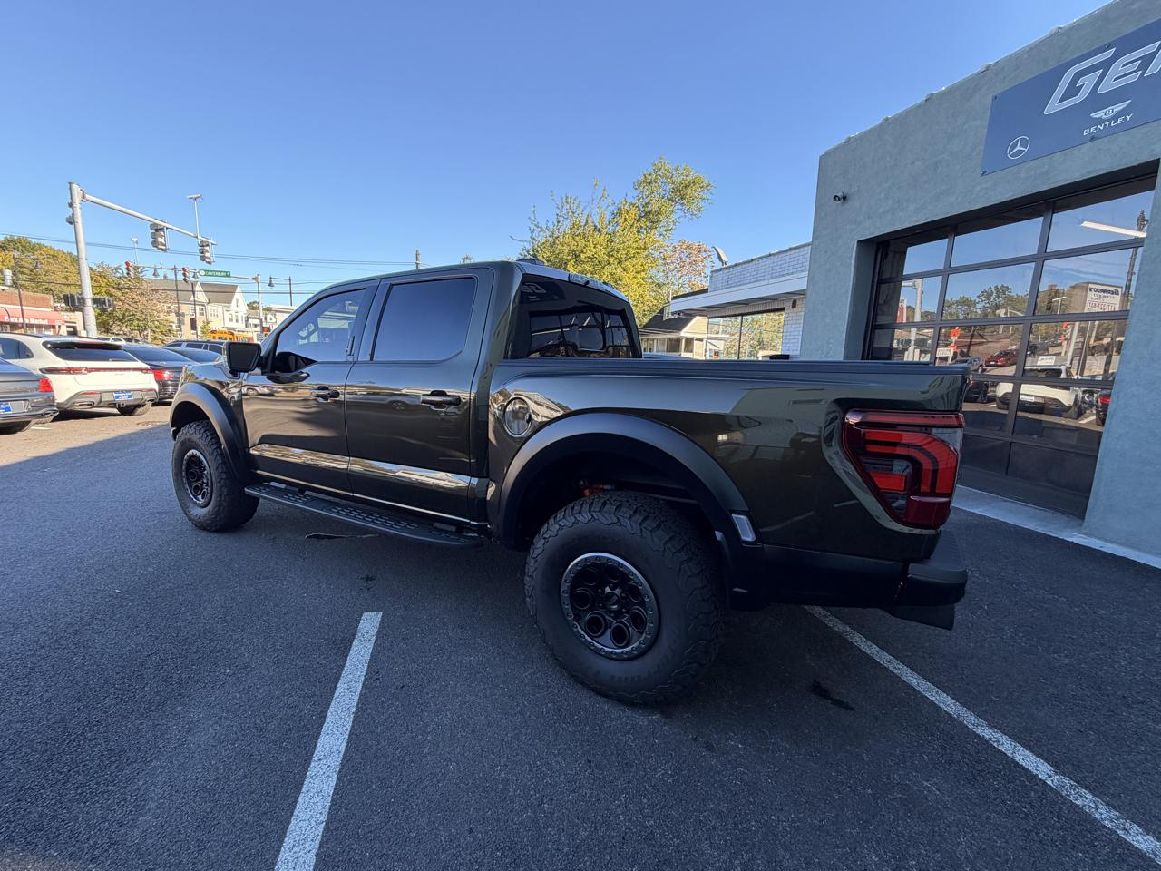 Ford F-150 Raptor 4WD SuperCrew 5.5' Box 2026