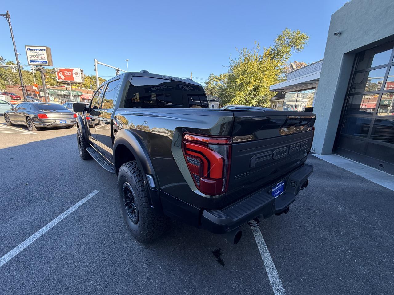 Ford F-150 Raptor 4WD SuperCrew 5.5' Box 2026
