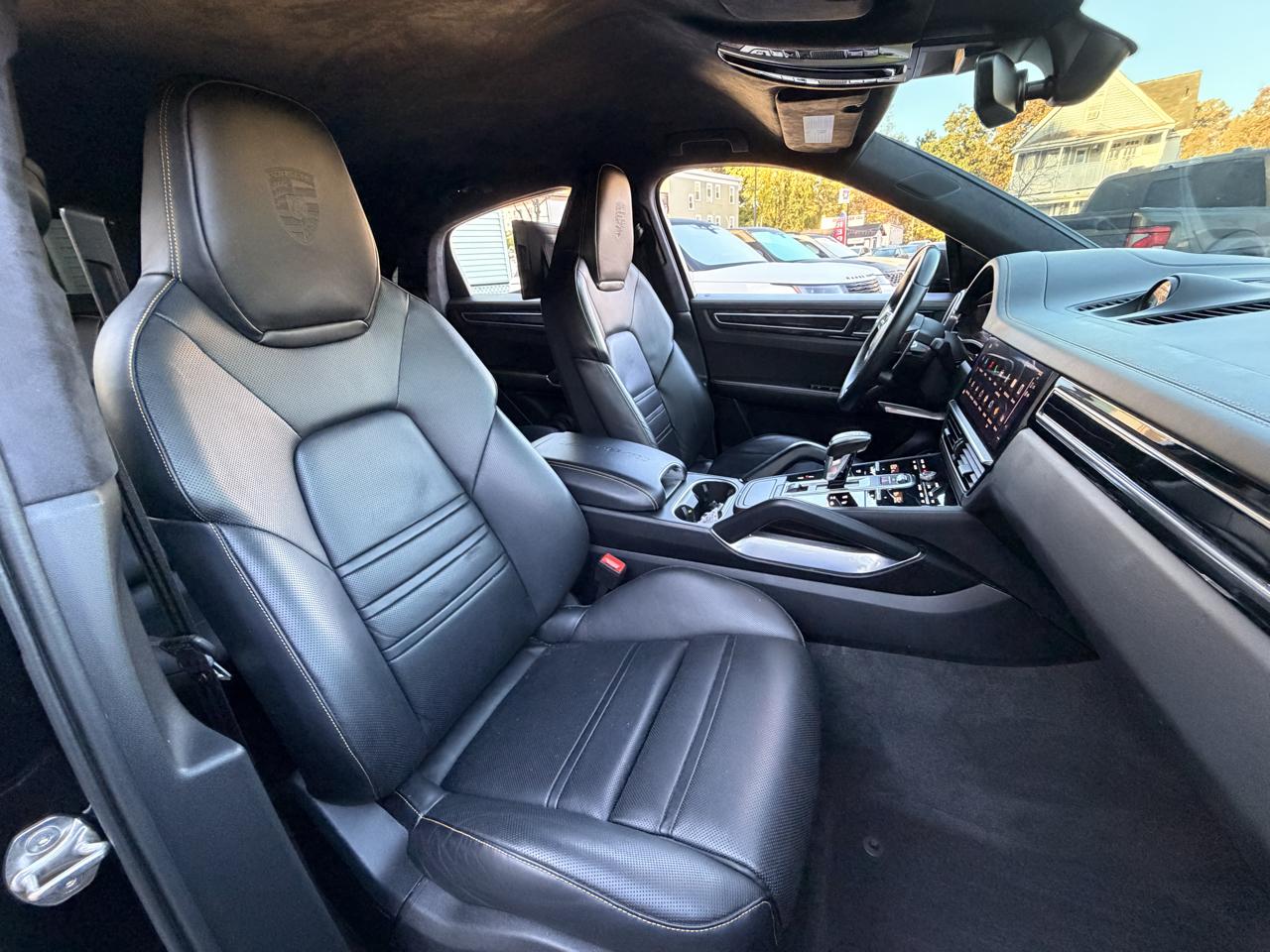 Porsche Cayenne Turbo GT Coupe AWD 2022