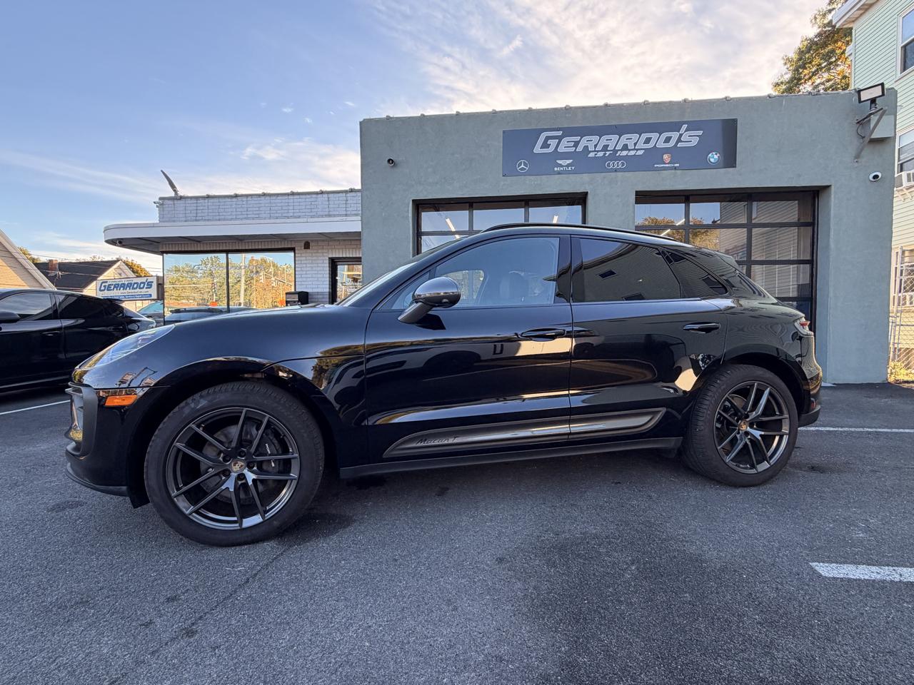 Porsche Macan T AWD 2024