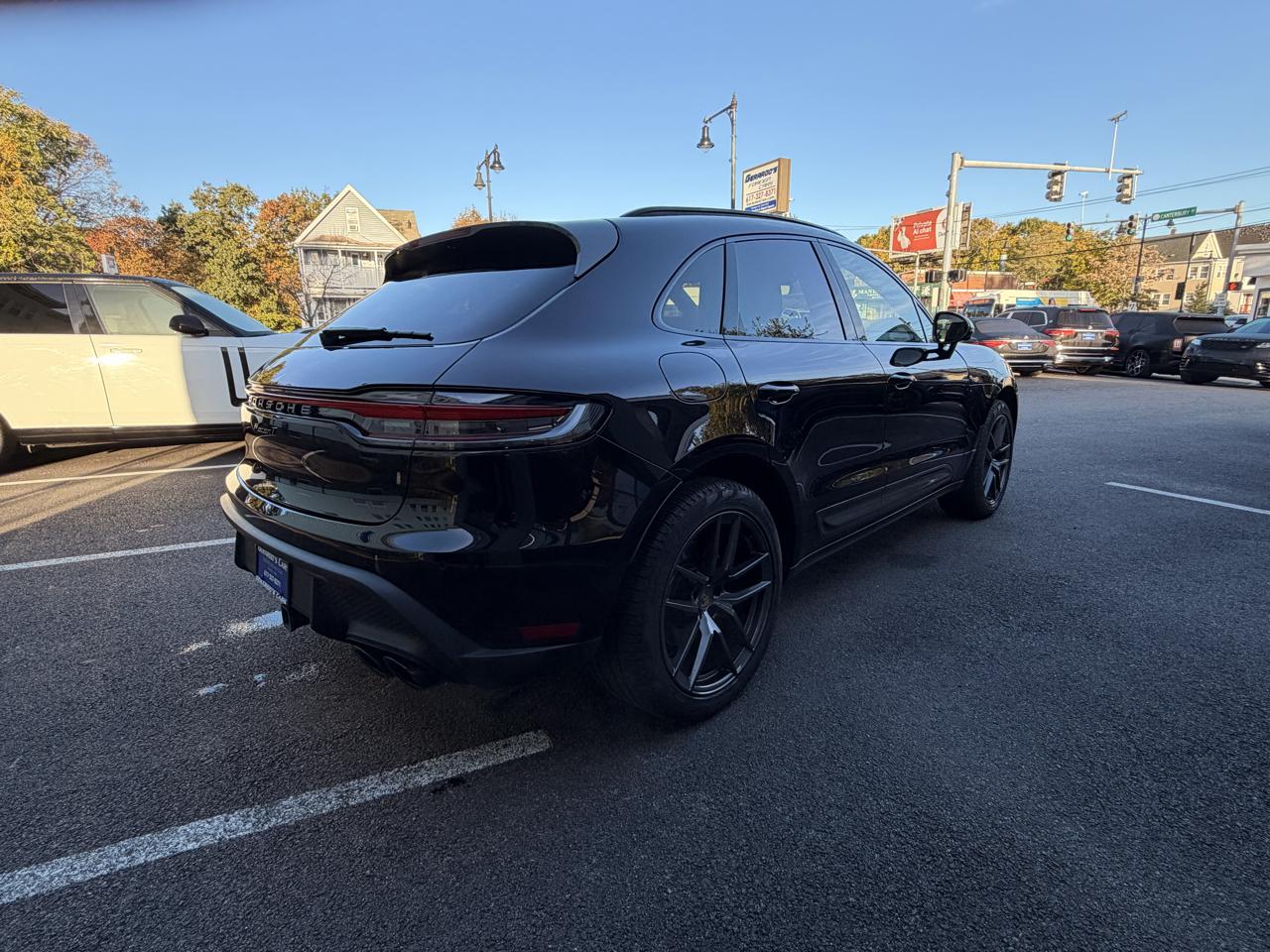 Porsche Macan T AWD 2024