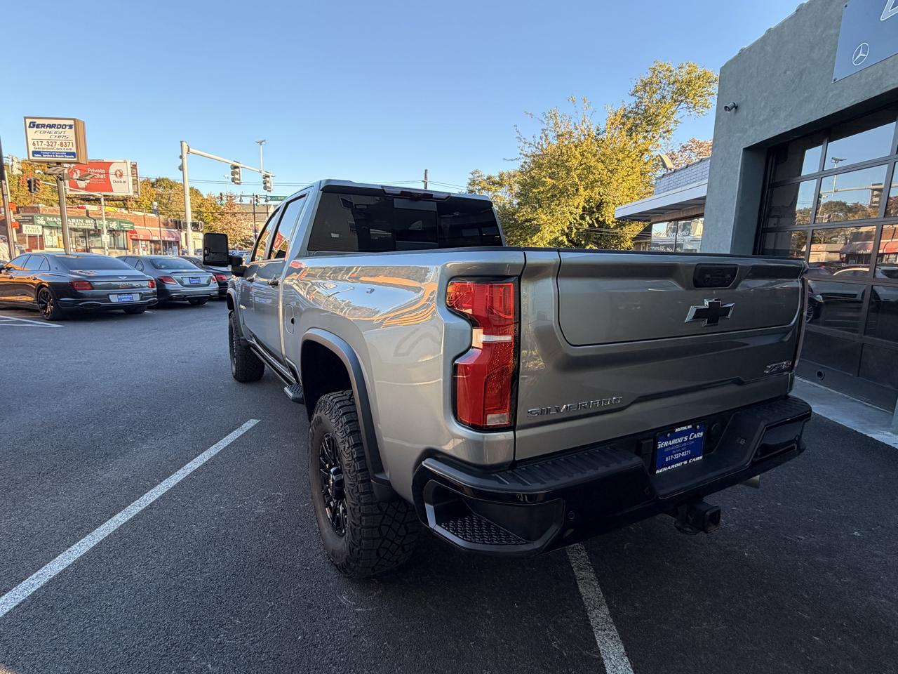 Chevrolet Silverado 2500HD 4WD Crew Cab 159" ZR2 2025