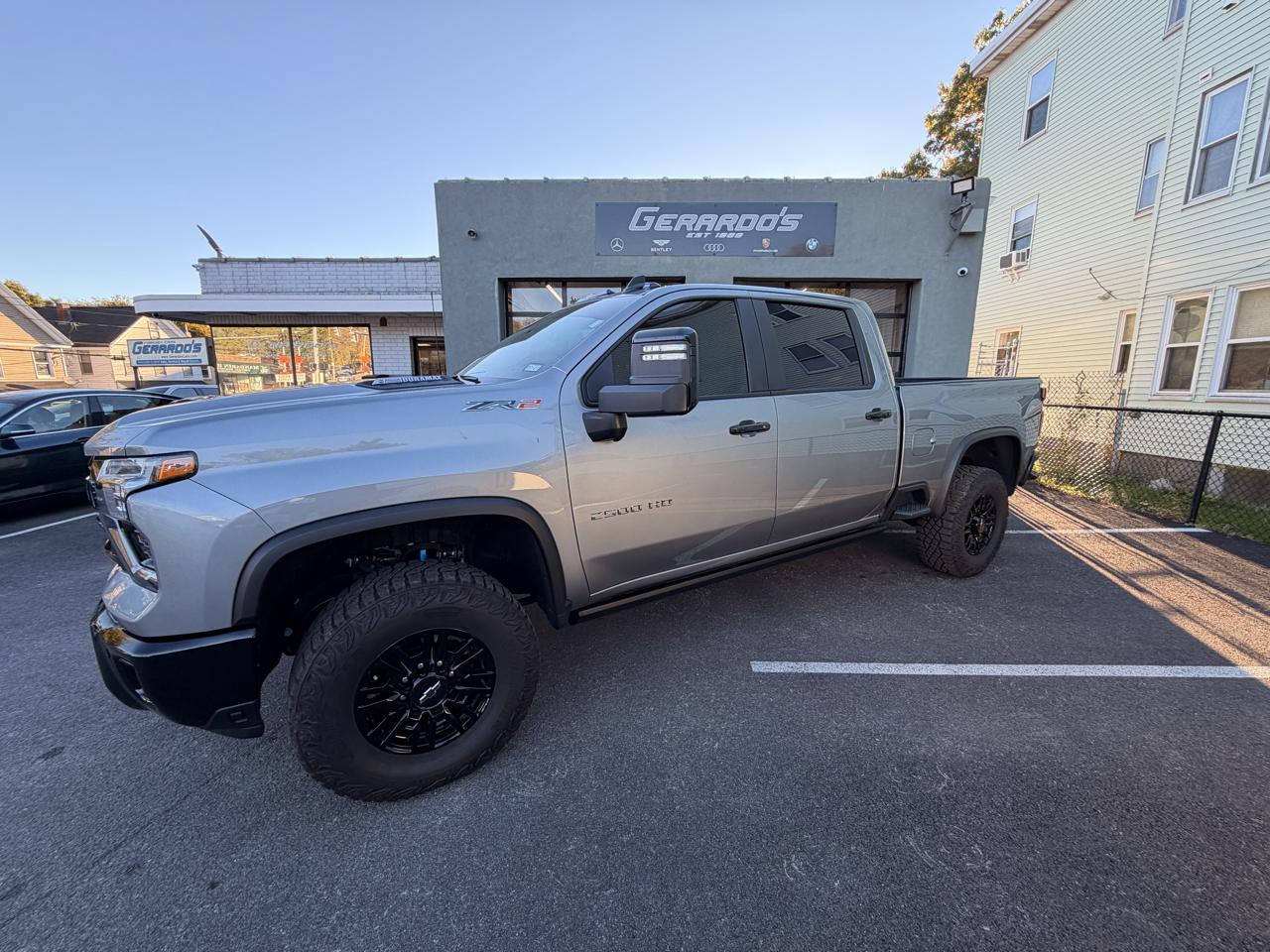 Chevrolet Silverado 2500HD 4WD Crew Cab 159" ZR2 2025