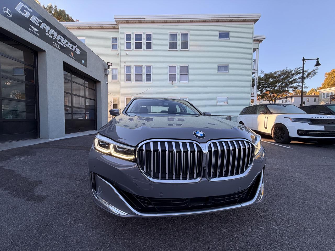 BMW 7 Series 750i xDrive Sedan 2022