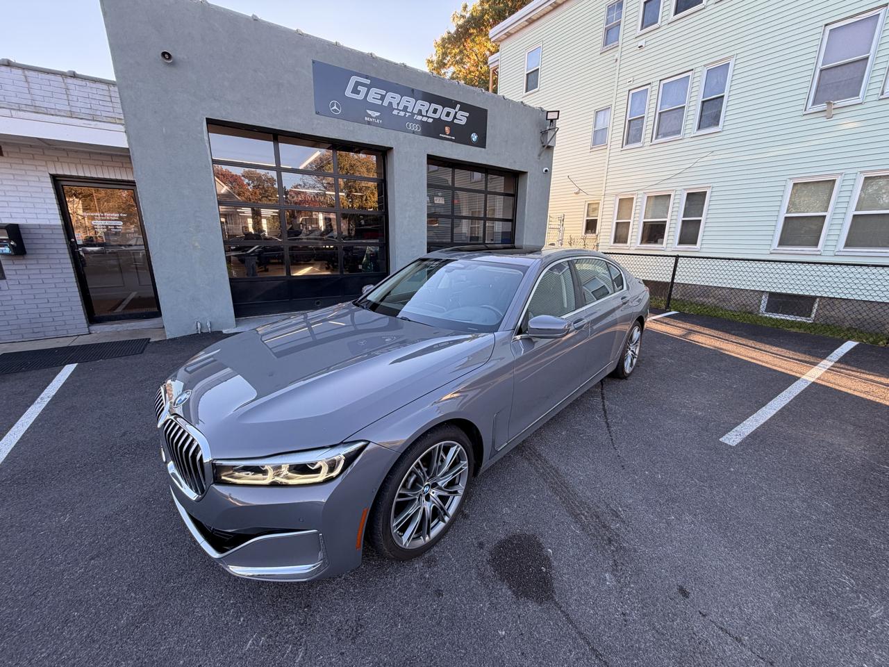 BMW 7 Series 750i xDrive Sedan 2022