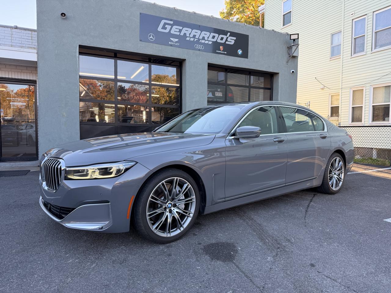 BMW 7 Series 750i xDrive Sedan 2022
