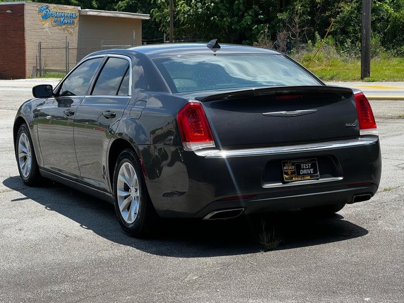 Chrysler 300 Limited RWD 2015