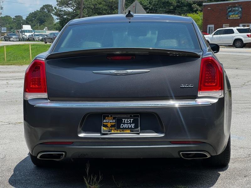 Chrysler 300 Limited RWD 2015