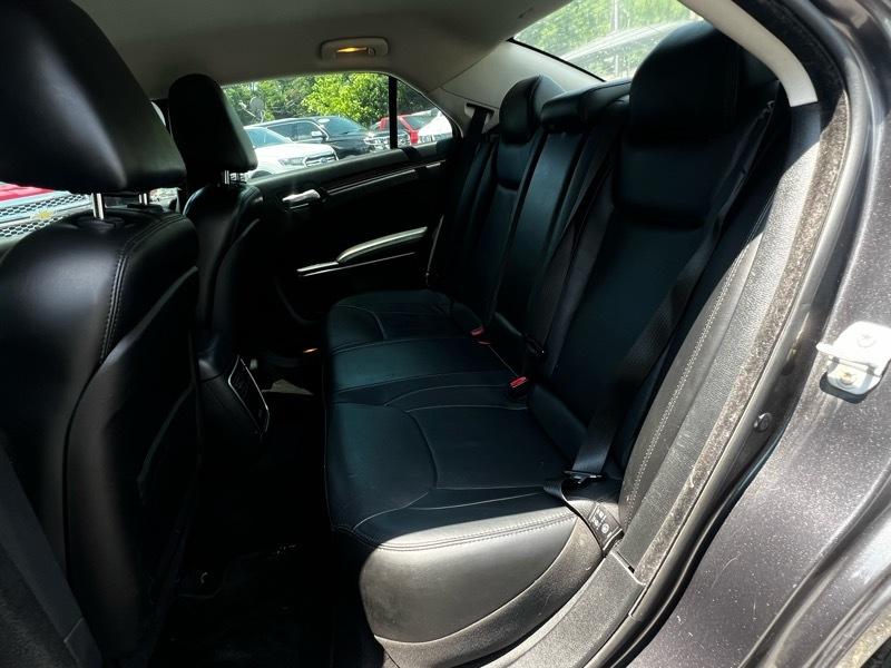 Chrysler 300 Limited RWD 2015