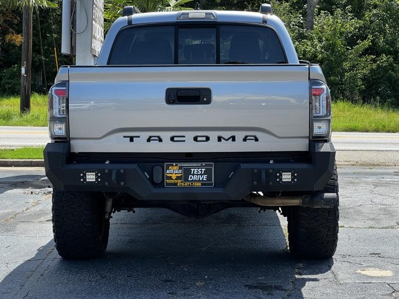 Toyota Tacoma SR5 Double Cab Long Bed I4 6AT 2WD 2017