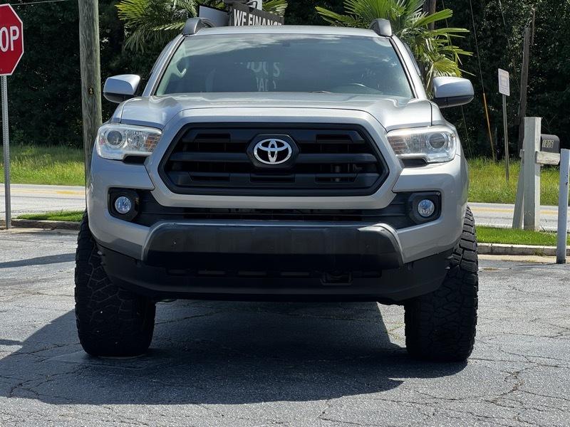 Toyota Tacoma SR5 Double Cab Long Bed I4 6AT 2WD 2017