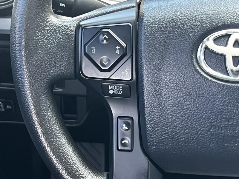 Toyota Tacoma SR5 Double Cab Long Bed I4 6AT 2WD 2017