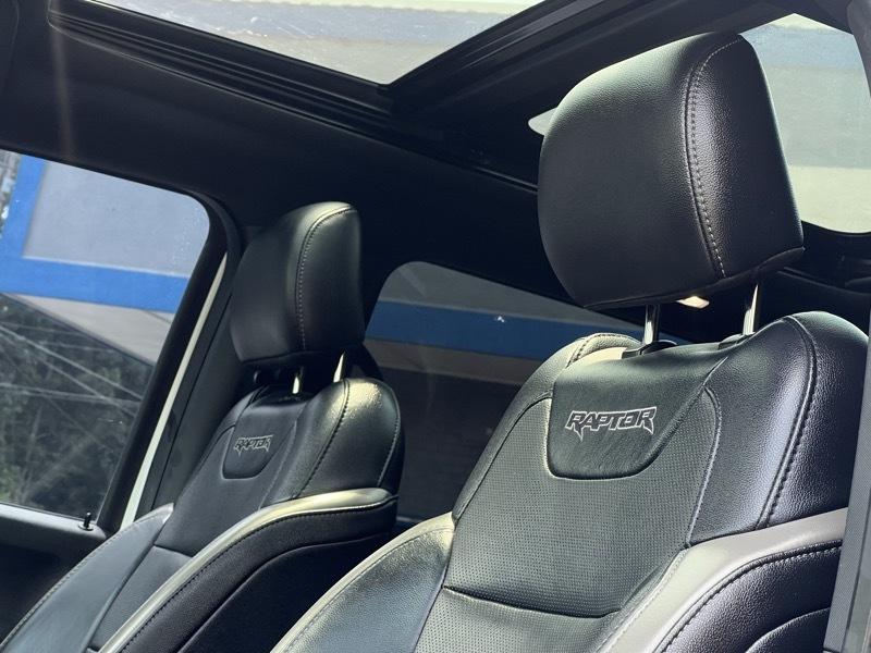 Ford F-150 Raptor SuperCrew 4WD 2018