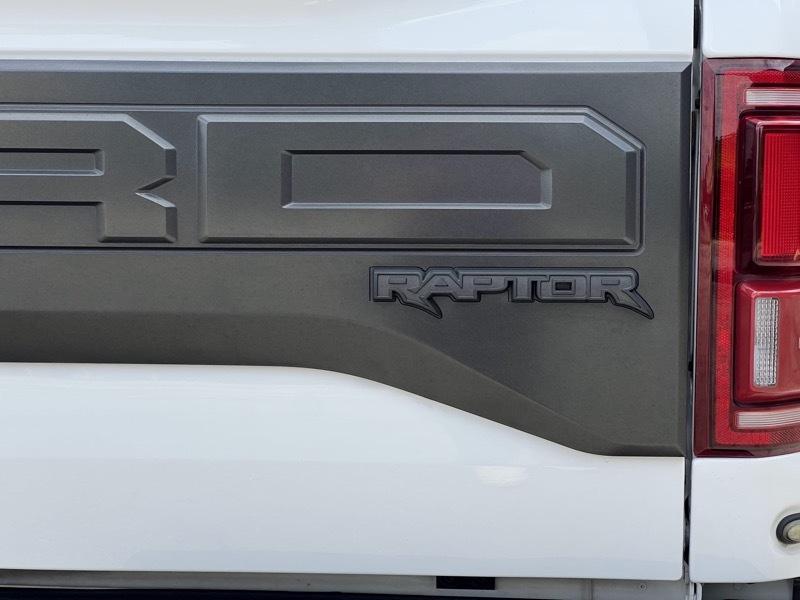 Ford F-150 Raptor SuperCrew 4WD 2018