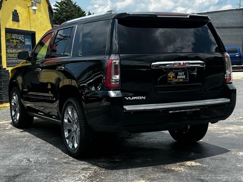 GMC Yukon Denali 4WD 2016