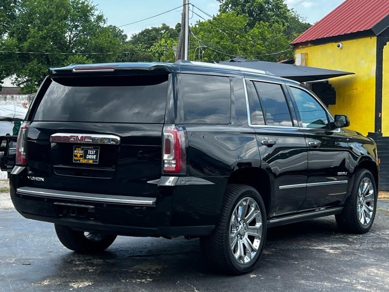 GMC Yukon Denali 4WD 2016
