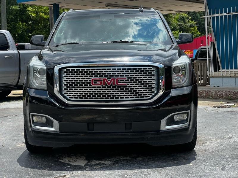 GMC Yukon Denali 4WD 2016