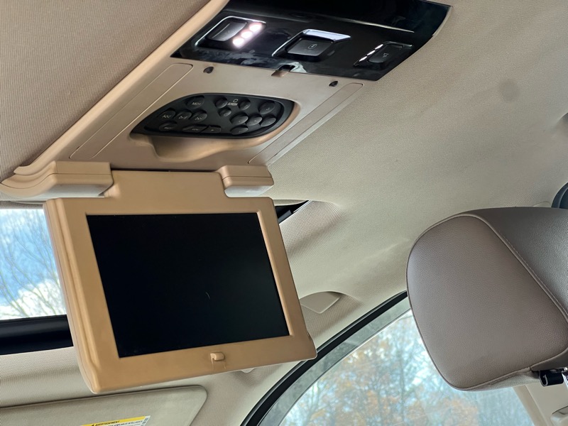 GMC Yukon SLT 2WD 2016