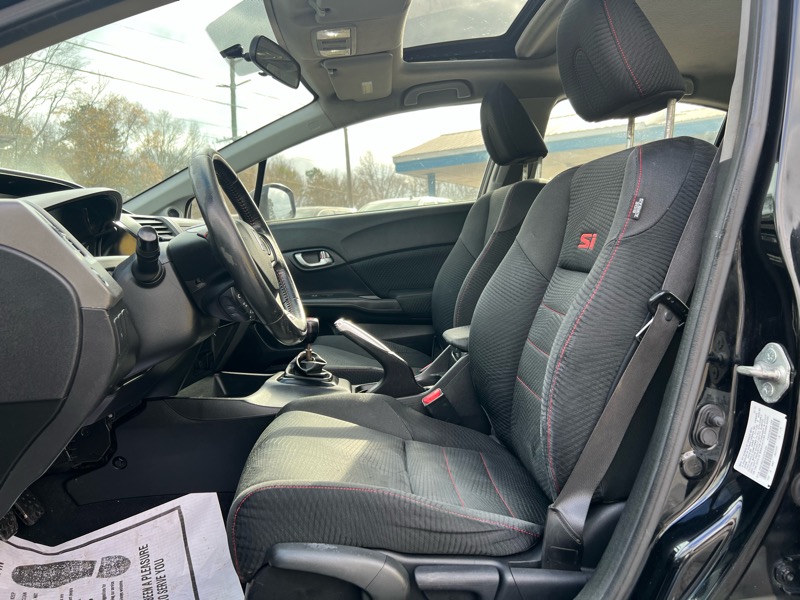 Honda Civic Si Sedan 6-Speed MT 2012