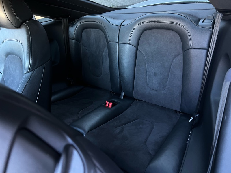 Audi TT 2.0T Coupe quattro S tronic 2012