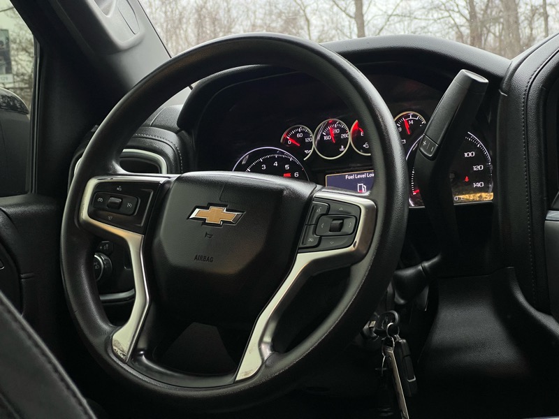 Chevrolet Silverado 1500 LT Crew Cab 4WD 2020