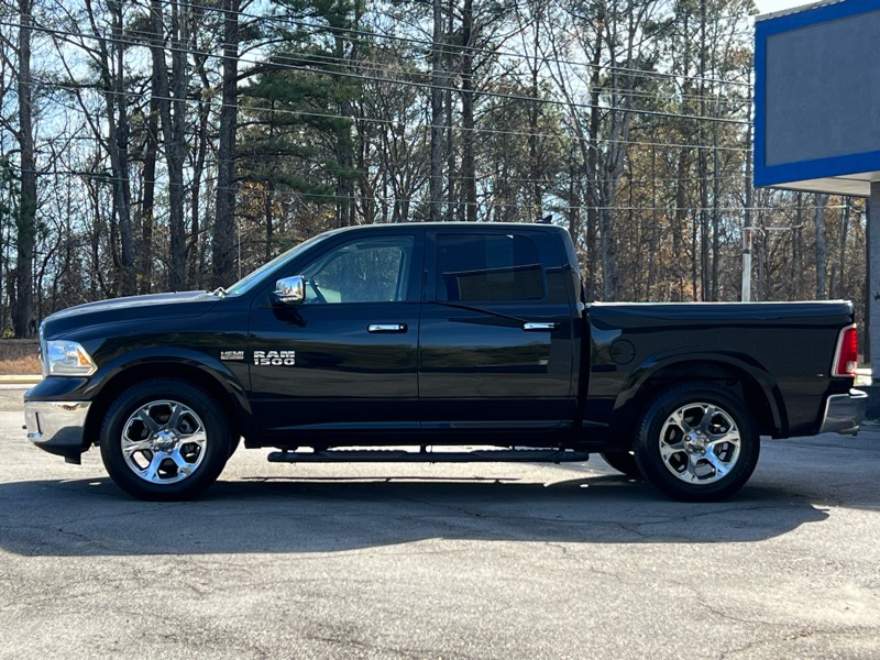 RAM 1500 Laramie Crew Cab SWB 2WD 2016