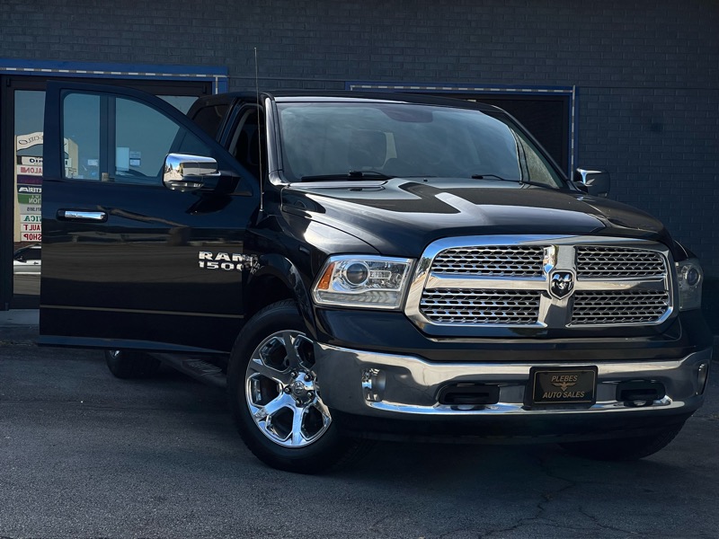 RAM 1500 Laramie Crew Cab SWB 2WD 2016