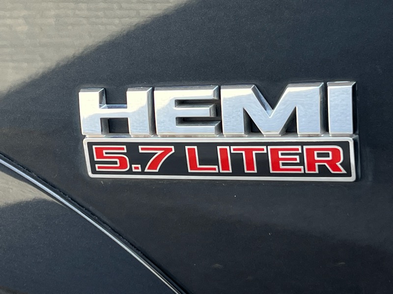 RAM 1500 Laramie Crew Cab SWB 2WD 2016