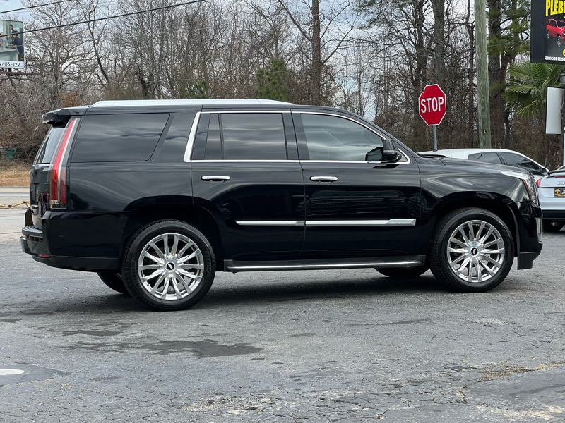 Cadillac Escalade Luxury 4WD 2016