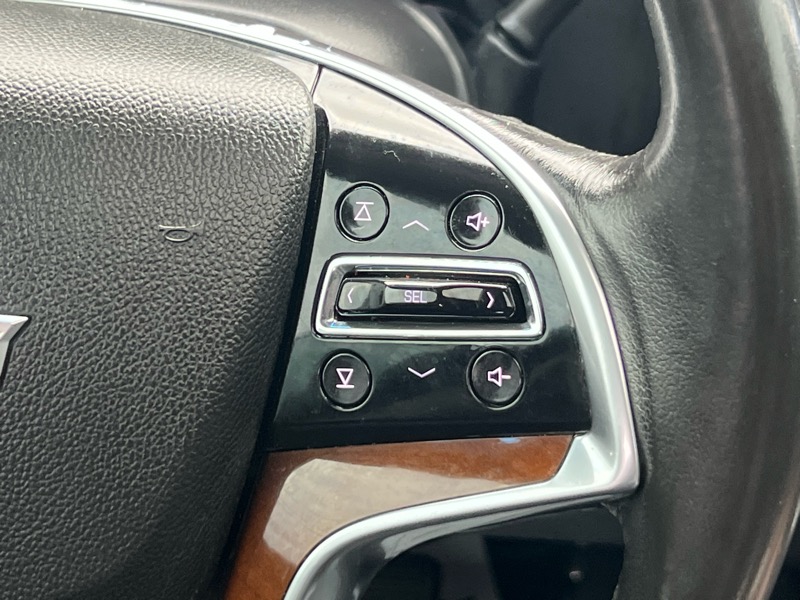 Cadillac Escalade Luxury 4WD 2016