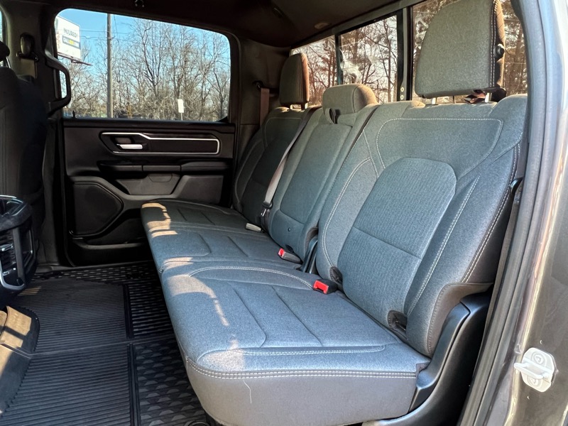 RAM 1500 Big Horn Crew Cab SWB 2WD 2020