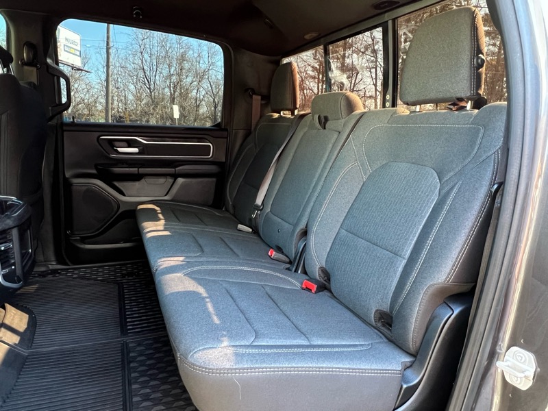 RAM 1500 Big Horn Crew Cab SWB 2WD 2020