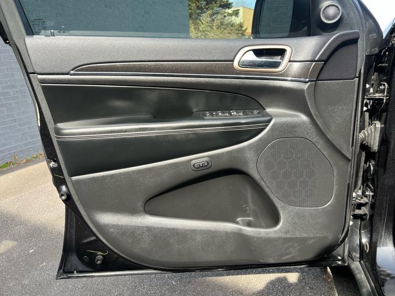 Jeep Grand Cherokee Limited 2WD 2016