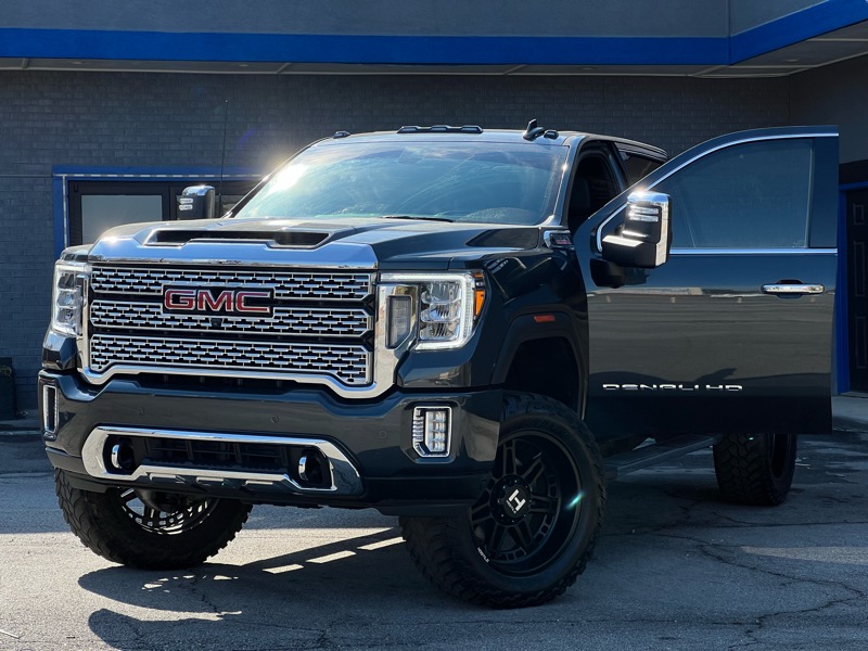 GMC Sierra 2500HD Denali Crew Cab 4WD SB 2022