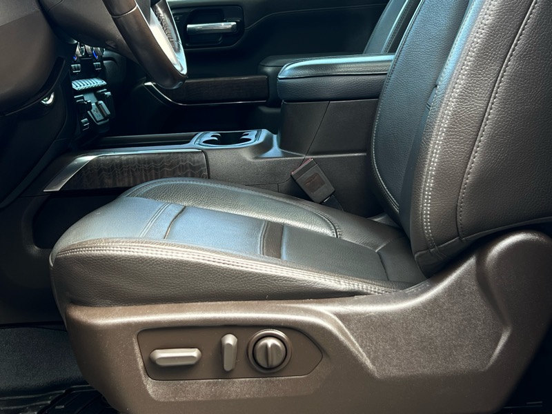 GMC Sierra 2500HD Denali Crew Cab 4WD SB 2022