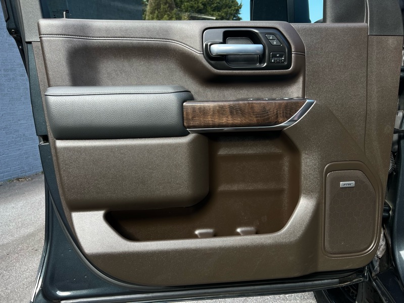 GMC Sierra 2500HD Denali Crew Cab 4WD SB 2022